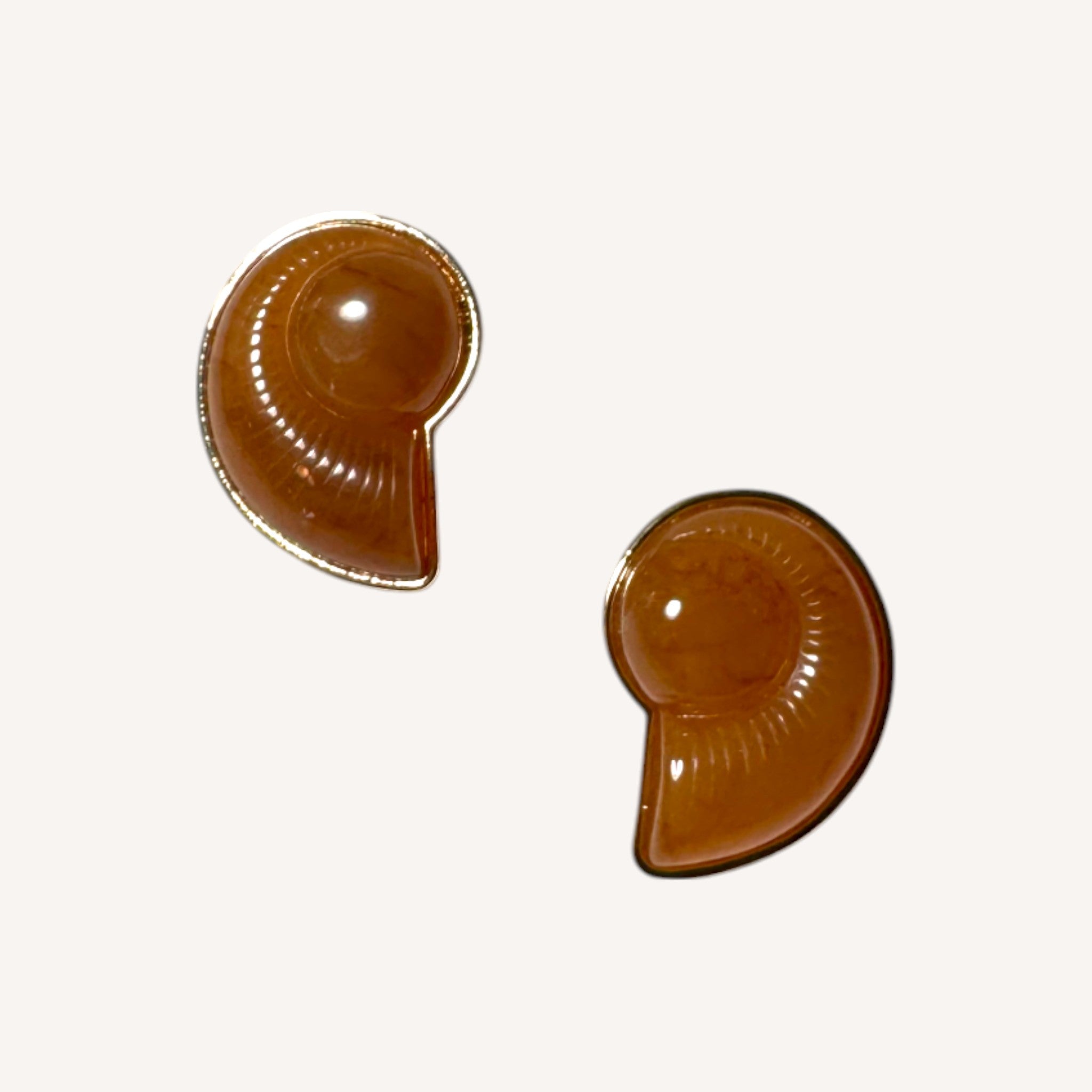 Palma Shell Studs